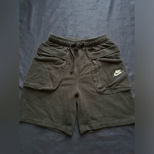 Nike cargo shorts